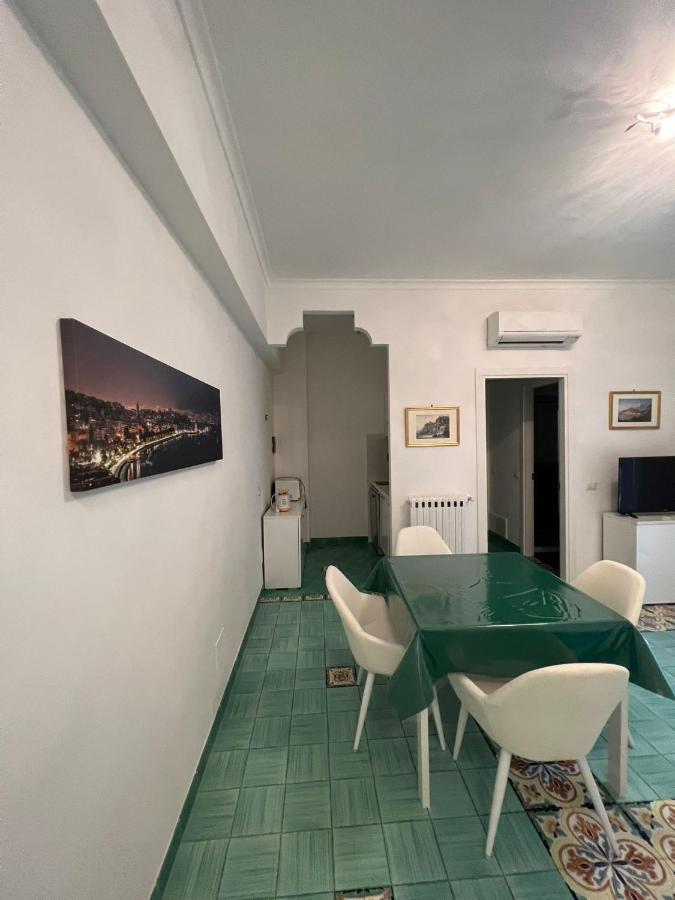 Sorrento Home E Flat Park And Pool ภายนอก รูปภาพ